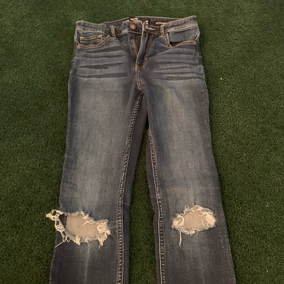 Hollister Ultra High Rise Ripped Jeans - Picture 2 of 5